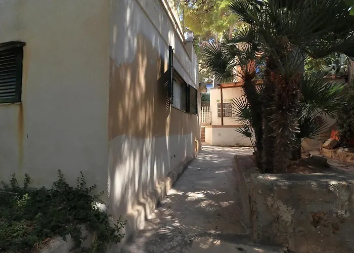 Villa Barbera - Terrace Overlooking The Sea