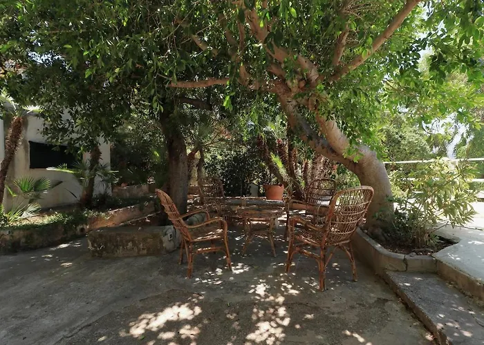 Villa Barbera - Terrace Overlooking The Sea